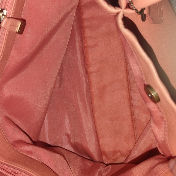 Soprano Peach Soft leather Large Shoulder/ Tote bag - Picture 6 of 11